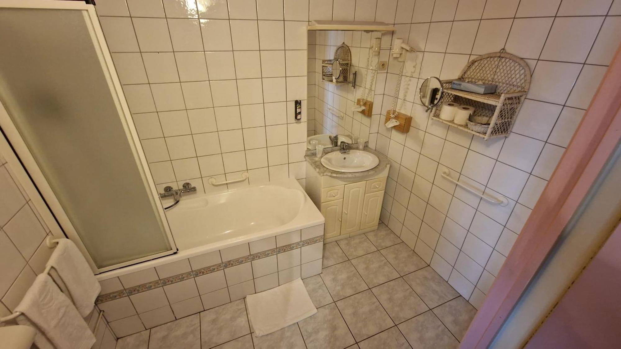 Hotel Royal Hotel-restaurant Bonhomme 3*