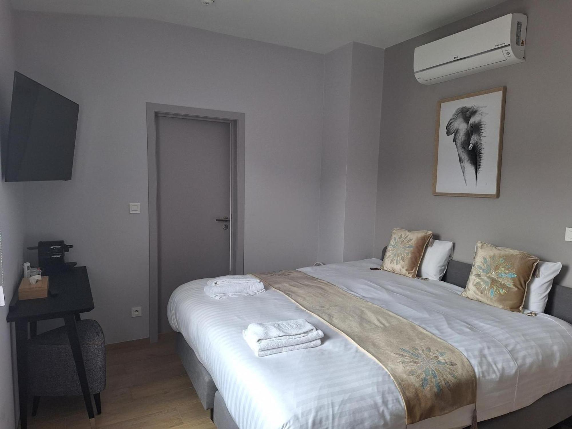 Royal Hotel-restaurant Bonhomme
